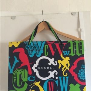 WONDER paper gift bag